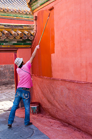 renewal | painting the forbidden city | beijing | 2013